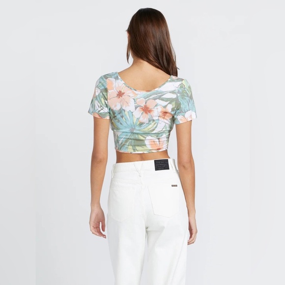 NWT - Volcom Had Me At Aloha Top (Reversible) - Size S - Picture 2 of 4